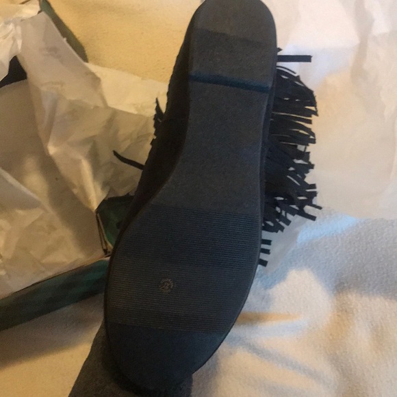 BNWT & box Arizona boots - Picture 2 of 4